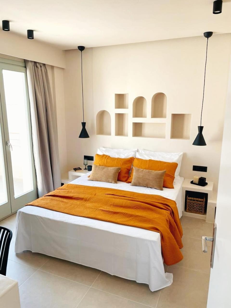 Sugarwhite Suites With Private Not Heated Pool Emporio  Exterior photo