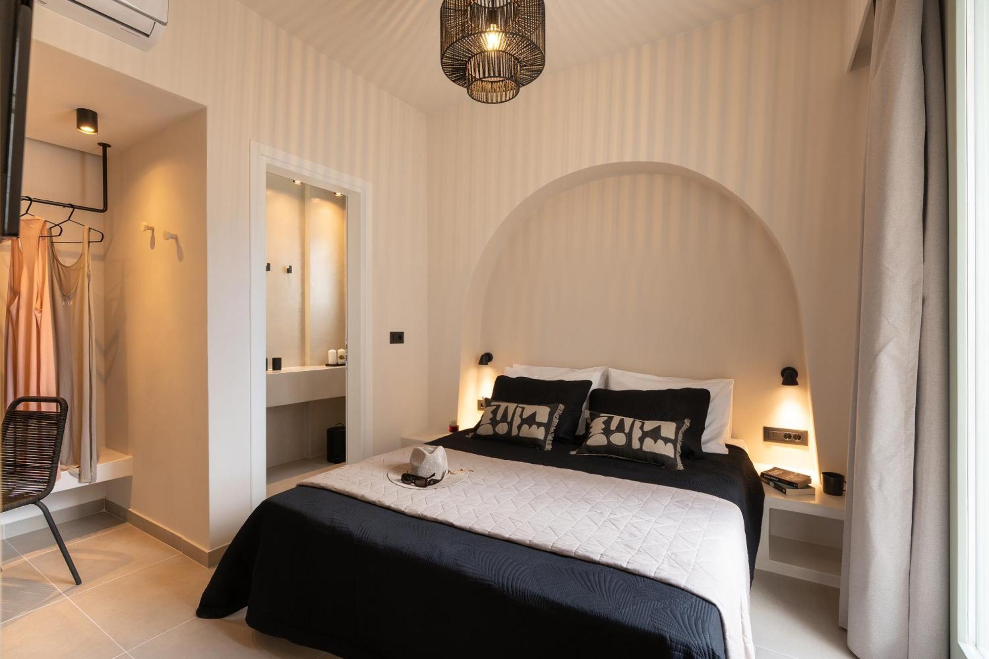 Sugarwhite Suites With Private Not Heated Pool Emporio  Exterior photo