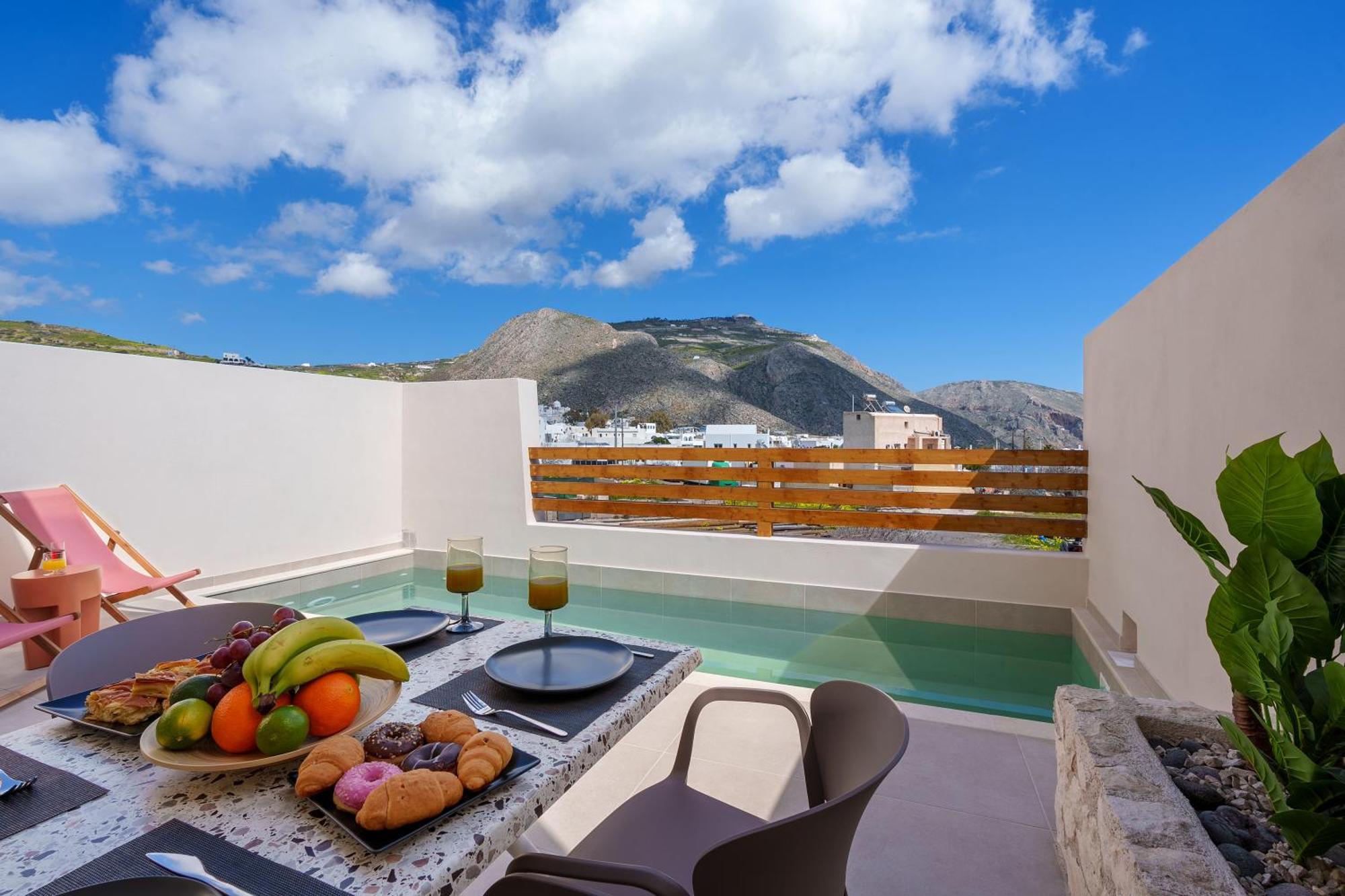 Sugarwhite Suites With Private Not Heated Pool Emporio  Exterior photo