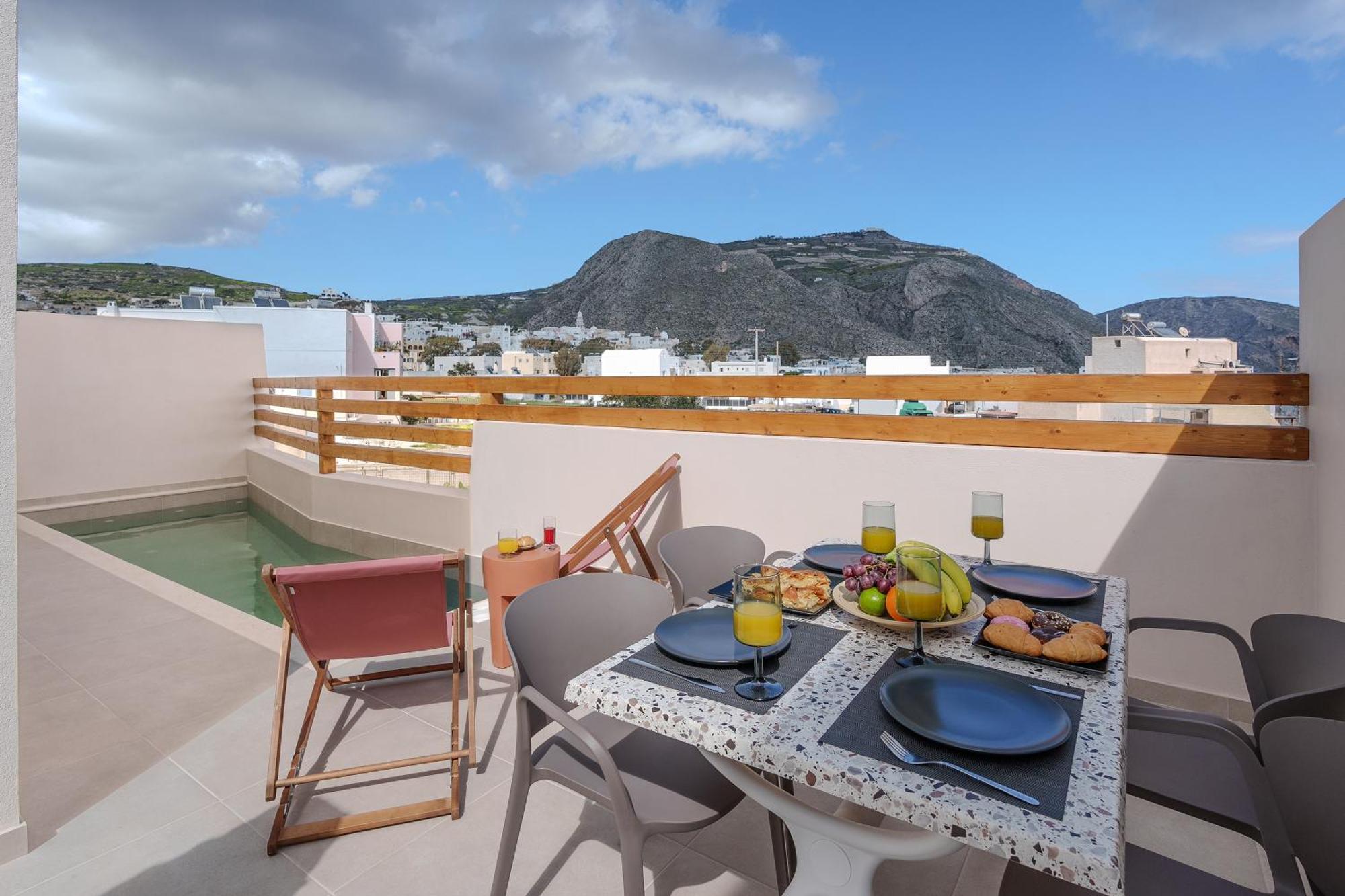 Sugarwhite Suites With Private Not Heated Pool Emporio  Exterior photo